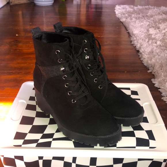 Mari A. Lace up mid boots - Picture 1 of 3